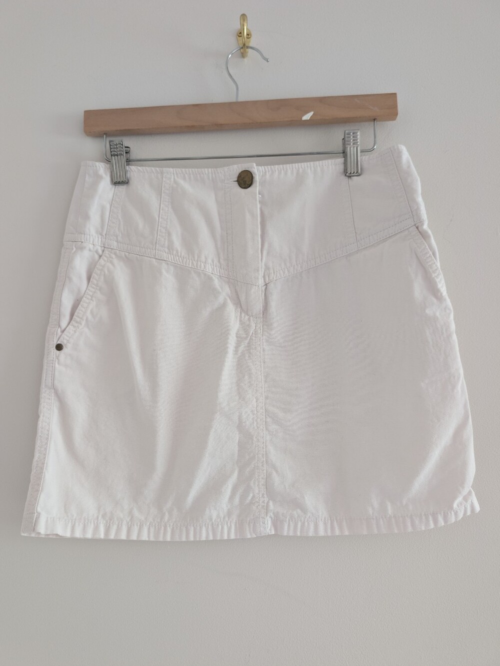 3/$30 H&M White Mini Skirt